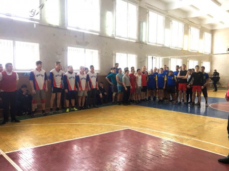 Соревнования по волейболу