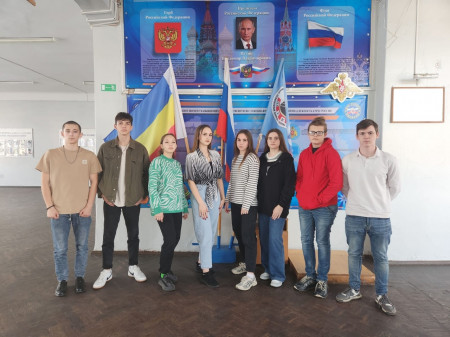 День символов донского региона: герба, флага и гимна.